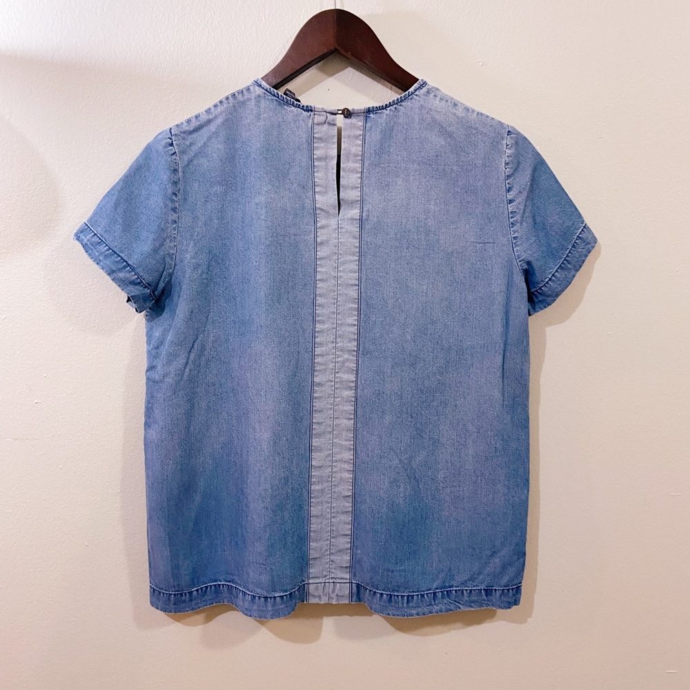Club Monaco Women’s Chambray Denim Shirt, Blue, Size Small